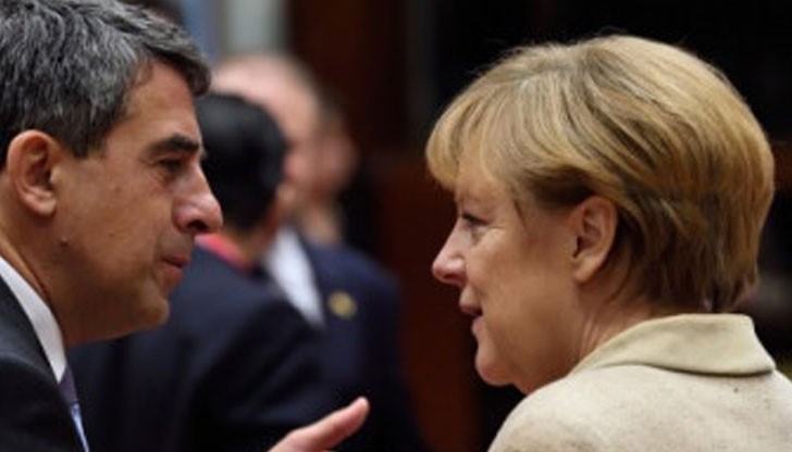 Според него няма противоречие между хуманното отношение към бежанците и гарантирането на сигурността на хората Според него няма противоречие между хуманното отношение към бежанците и гарантирането на сигурността на хората