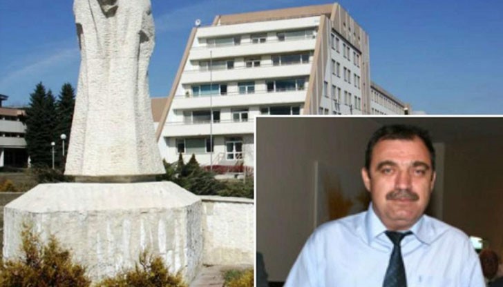 Академичният съвет предложи на ректора да се раздели със скандалния преподавател Академичният съвет предложи на ректора да се раздели със скандалния преподавател