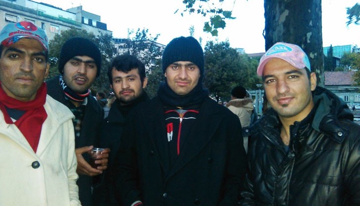 Те са се самоопределили като афганистанци Те са се самоопределили като афганистанци