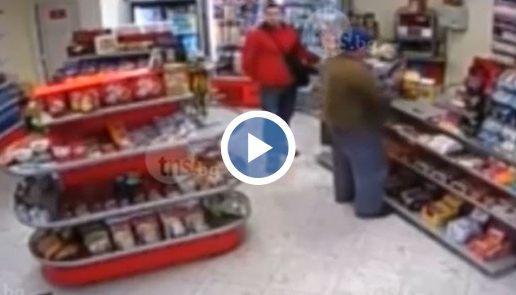 Млад мъж в разцвета на силите си реши да се запаси с голям брой продукти за секс