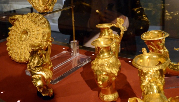 Това продължава да твърди един от наследниците на открилите съкровището братя Дейкови