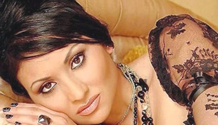 Софи Маринова бе оперирана след инцидент претърпян в банята на брюкселски хотел Софи Маринова бе оперирана след инцидент претърпян в банята на брюкселски хотел