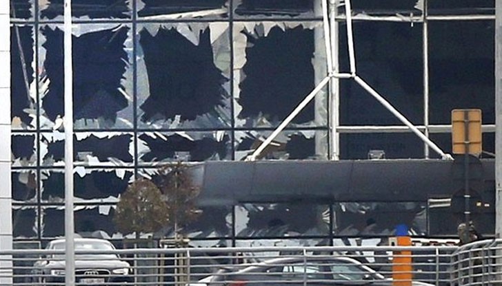 Междувременно Белгийските профсъюзи излязоха с декларация, в която посочват, че сигурността на брюкселското летище не е била на необходимото ниво