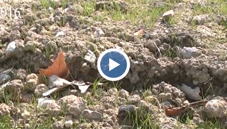 Днес от телефонен разговор със заместник-кмета по устройство на територията Димитър Наков, разбрахме, че веднага след сигнала за пропадането е разпоредил проверка