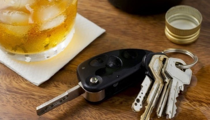 Тежка дрямка издаде пиян шофьор и го направи клиент на полицията