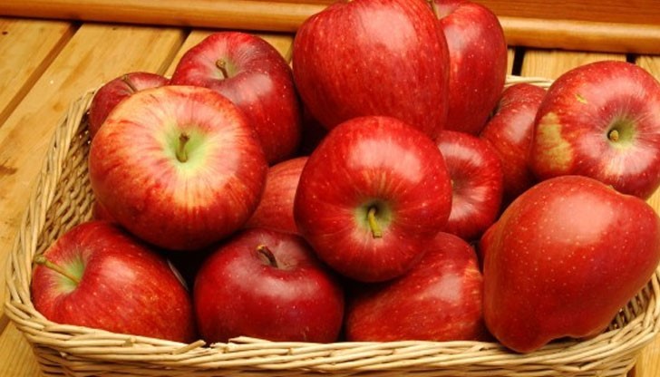 Има доказателства, че ябълки са консумирани още в 6500 година преди Христа