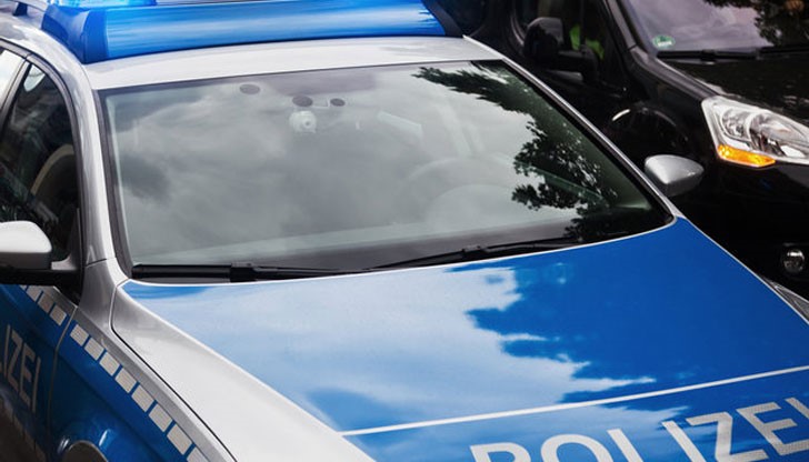 Сигналът е подаден от мъж, който говорил на силно развален немски Сигналът е подаден от мъж, който говорил на силно развален немски