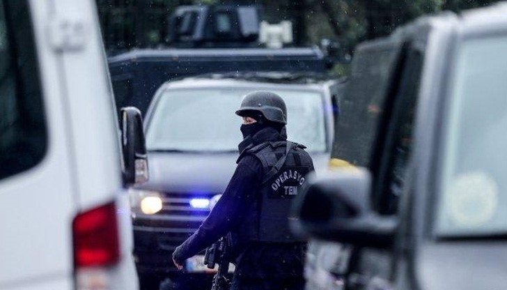 Екшънът се разиграл, след като джихадистките не са пожелали нито да преговарят, нито да се предадат доброволно