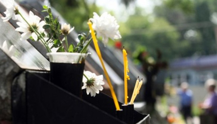 Великият пост започва от понеделник след Сиропустната неделя (Сирни заговезни)