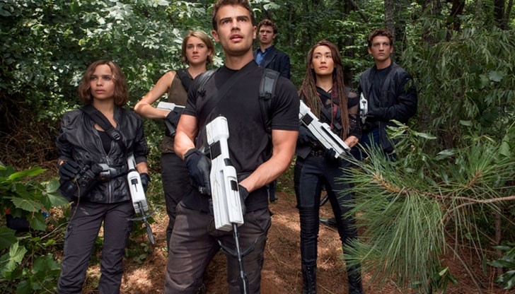 10 късметлии могат да получат тениски от филма в специална игра