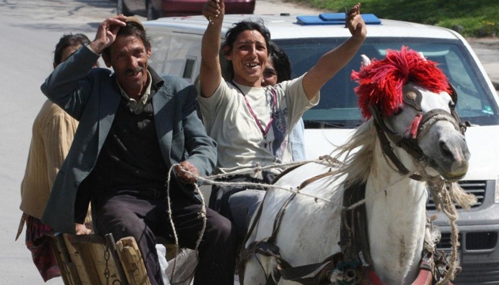 Румънската евродепутатка /госпожа "Борба с корупцията"/ Моника Маковей е изпратила писмо с това искане до Бойко Борисов