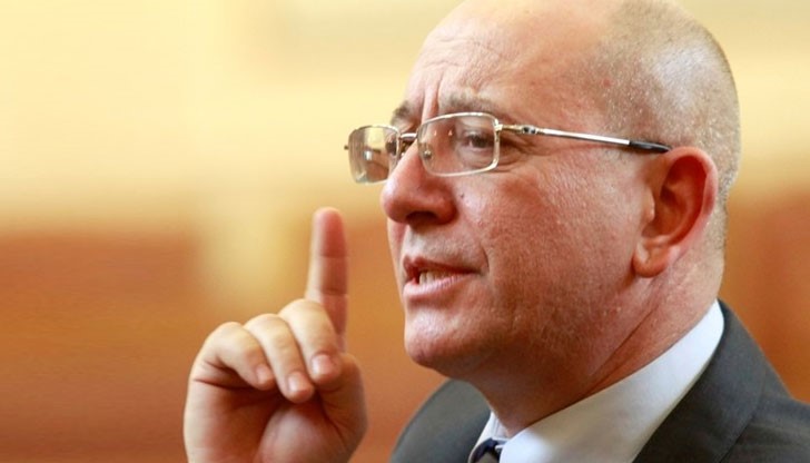 Производството на домашна ракия у нас е изцяло в сивия сектор Производството на домашна ракия у нас е изцяло в сивия сектор