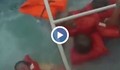 Турист засне потъването на лодка със 100 души на борда
