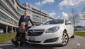 Opel Insignia измина над 2 000 км с един резервоар