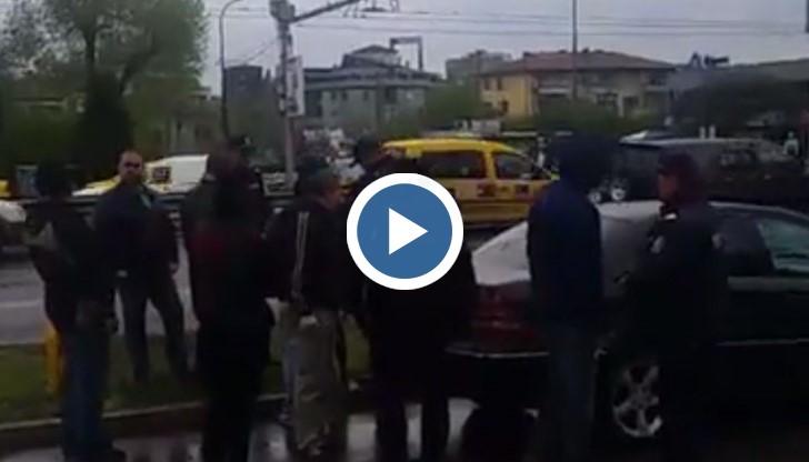 Младият мъж е арестуван със съмнения за притежание и разпространение на дрога