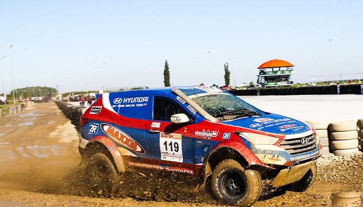 Успешен старт за Hyundai Santa Fe T1 в Баха 500