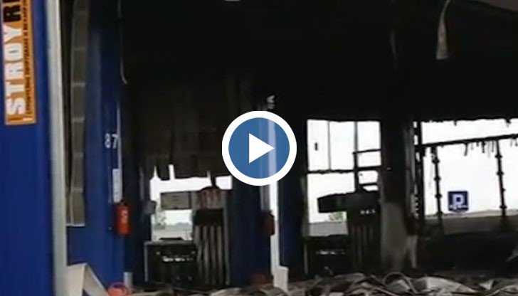Продължава аварийното източване на горивото от изгорялата бензиностанция