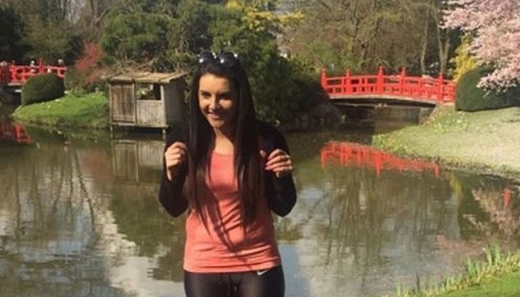 Александра споделя: Причерня ми и цамбурнах в езерото Александра споделя: Причерня ми и цамбурнах в езерото