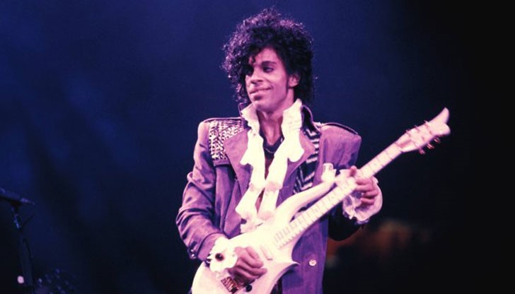 Светът скърби за Принс