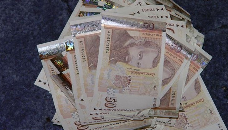 Бизнесът на семейството е обявен за продан от съдия изпълнител