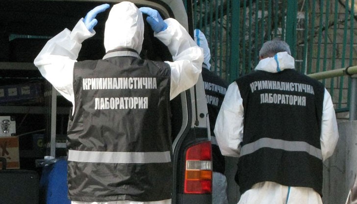 Централната пешеходна улица на Русе е блокирана, заради съмнителни кашони