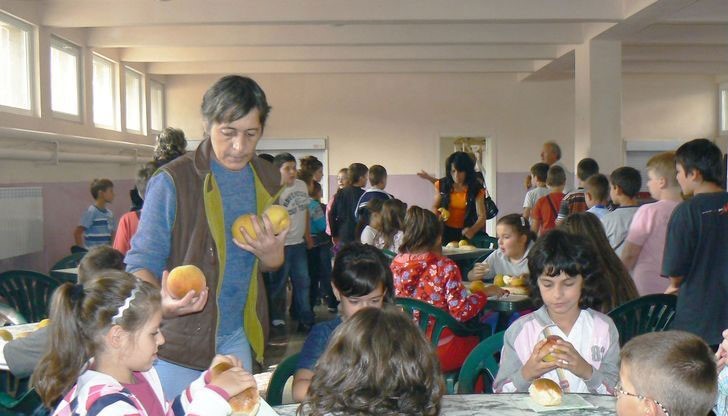 Започва кампания на БЧК "Безплатен обяд в училище"