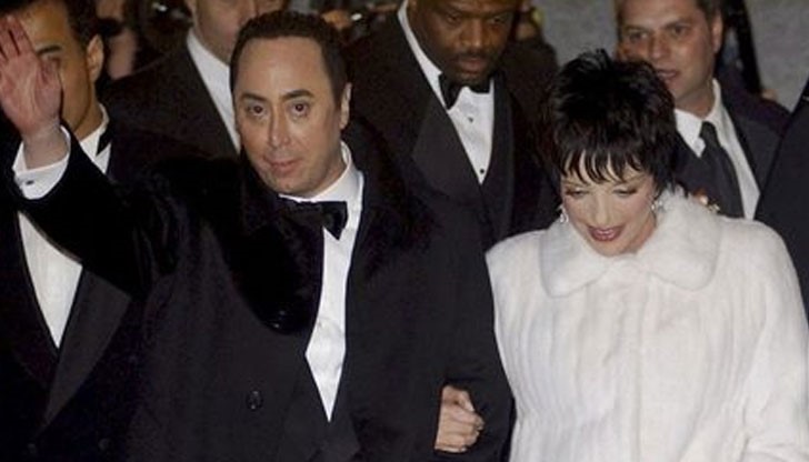 Продуцентът доби популярност във Великобритания след участието си в A Celebrity Get Me Out Out of Here през 2006 година