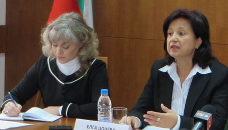 Ваня Янева спечели конкурса за „Експерт, връзки с обществеността" в Административния съд Ваня Янева спечели конкурса за „Експерт, връзки с обществеността" в Административния съд