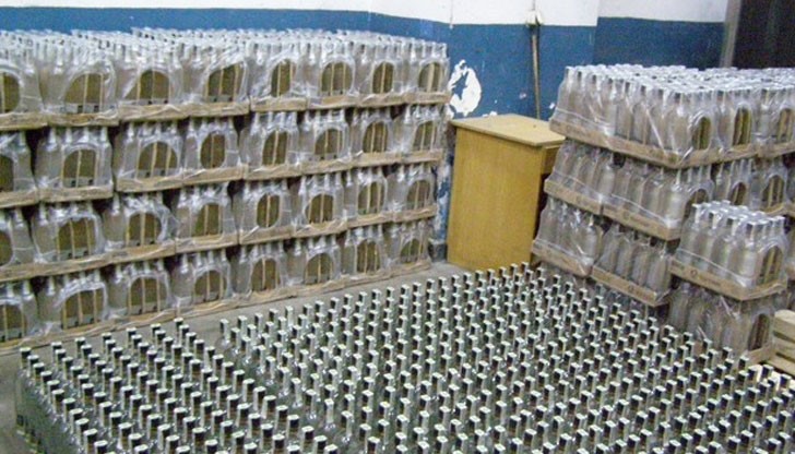 5492 бутилки водка с украински акцизен бандерол са намерени в автобус с руска регистрация при проверка на ГКПП Дунав-мост