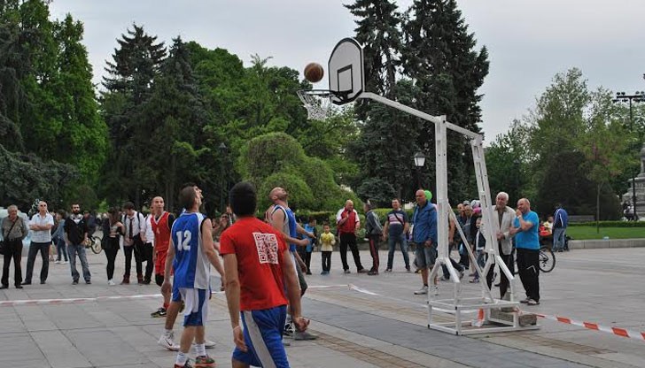 „Дни на баскетбола и волейбола в Русе“ се провеждат последователно днес и утре