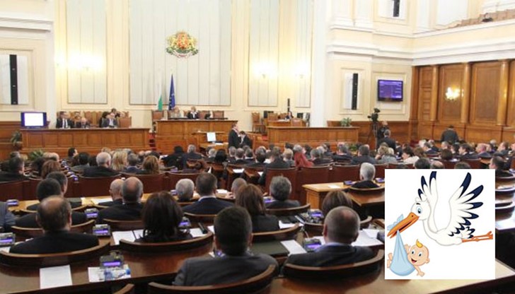 Третият човек в ГЕРБ - Красимир Велчев, стана дядо Третият човек в ГЕРБ - Красимир Велчев, стана дядо