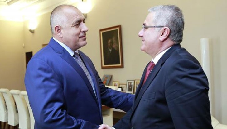 Премиерът Борисов подчерта, че страната ни полага огромни усилия да противодейства на бежанския поток и трафика на хора Премиерът Борисов подчерта, че страната ни полага огромни усилия да противодейства на бежанския поток и трафика на хора