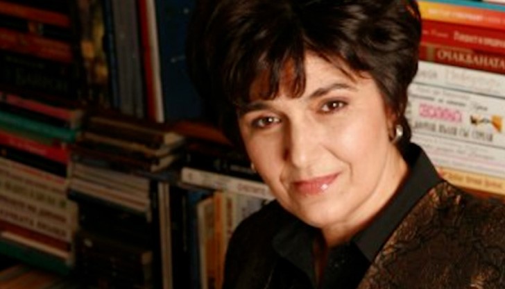 Преживях кошмарни 4 месеца, но продължавам да живея, споделя Даниела Симидчиева Преживях кошмарни 4 месеца, но продължавам да живея, споделя Даниела Симидчиева