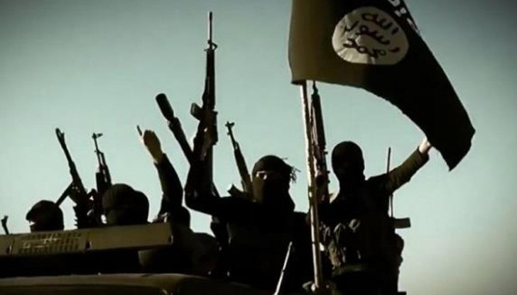 С помощна на побелелите бойци джихадистите се надяват да попълнят все по-оредяващите си редици