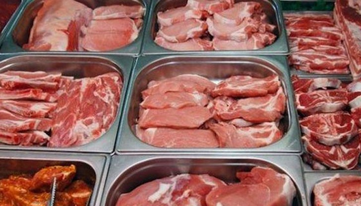 Евтиното, особено преработеното месо вреди на здравето на хората с по-малки материални възможности