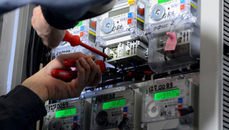 Русенецът попада в правен абсурд с доставчика Русенецът попада в правен абсурд с доставчика