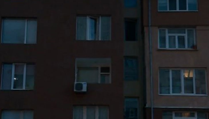 Електричеството е спряно заради натрупани задължения Електричеството е спряно заради натрупани задължения