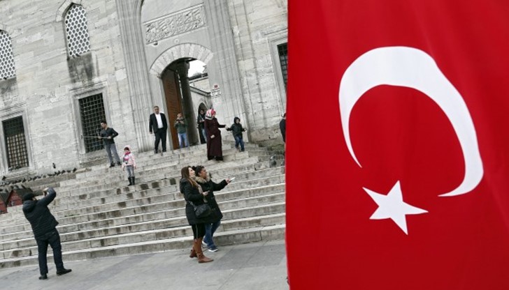 Турция обяви най-висока степен на опасност