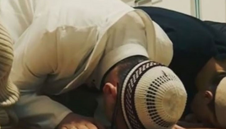 Широко обсъждан въпрос в книгата "Свинското месо през призмата на религията и медицината" Широко обсъждан въпрос в книгата "Свинското месо през призмата на религията и медицината"