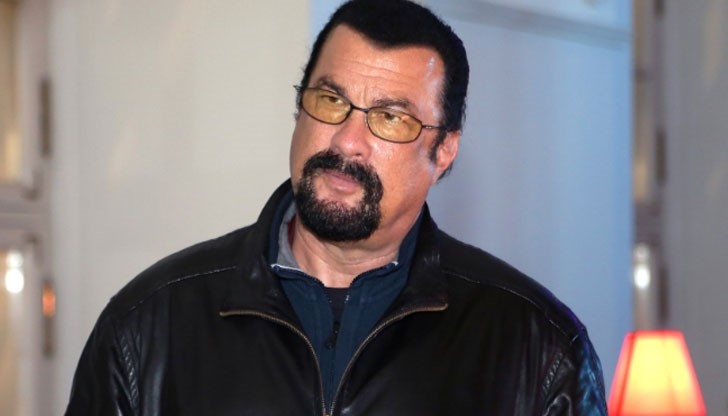 Стивън Сегал е роден е на 10 април 1952 г. в град Лансинг