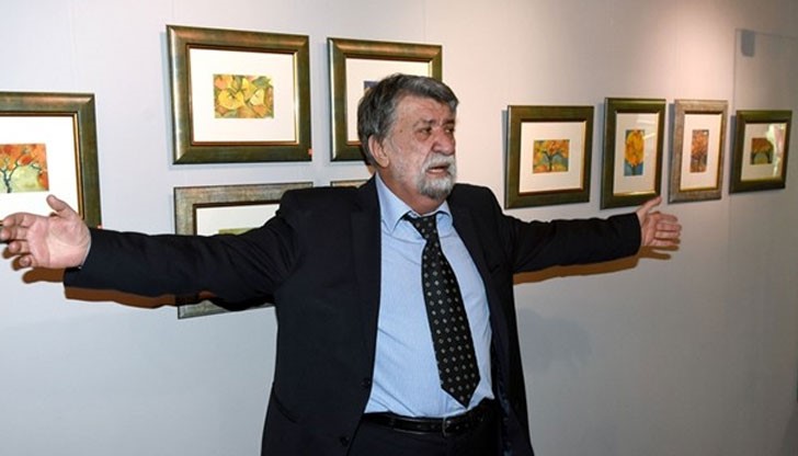 Министър Вежди Рашидов посрещна стотици гости на изложбата си "Прозорецът"
