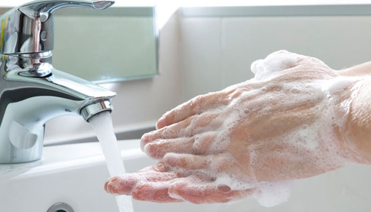 Методът с шест стъпки за миене на ръцете се препоръчва от Световната здравна организация