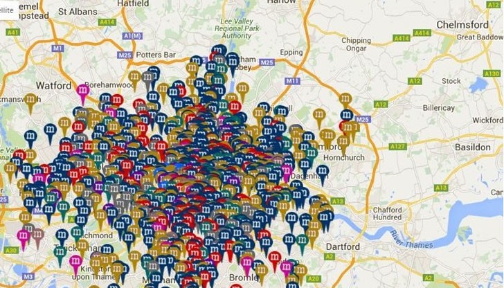 Ако кликнете върху тикчетата върху картата може да видите профила на жертвата и линк към случая