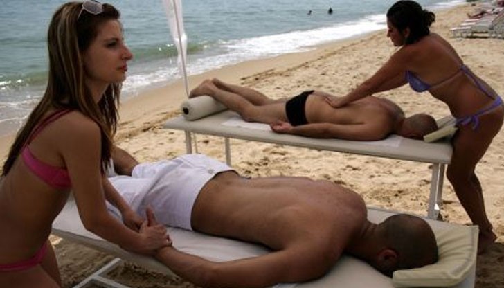 Дупките в здравната система по крайбрежието ще се запълват от македонци