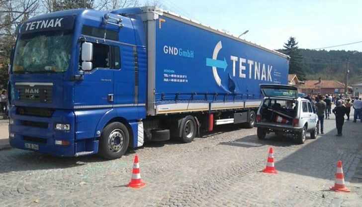 Инцидентът е станал около 12 часа на международния път Свиленград – Русе Инцидентът е станал около 12 часа на международния път Свиленград – Русе