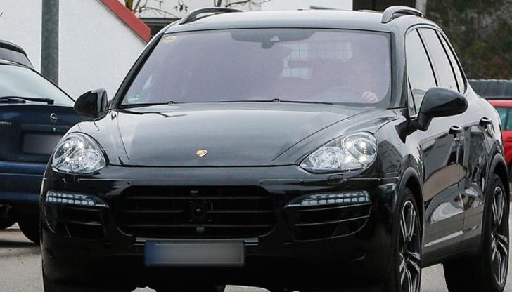 Собственикът оставил "Поршето" без надзор и ...бързо се разделил с него Собственикът оставил "Поршето" без надзор и ...бързо се разделил с него