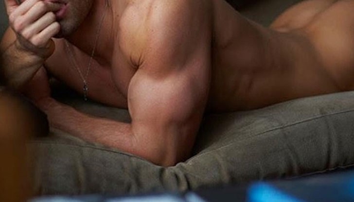 Мъжката любов набира скорост в нета, а пасивни младежи са готови да се отдадат на ласки за 20 лева Мъжката любов набира скорост в нета, а пасивни младежи са готови да се отдадат на ласки за 20 лева