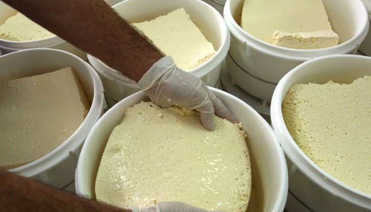 Нарушение от страна на недобросъвестни производители е наличието на антибиотици в сиренето