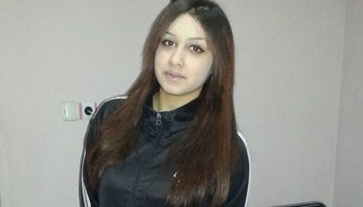 Покъртителната история на едно 15-годишно момиче Покъртителната история на едно 15-годишно момиче