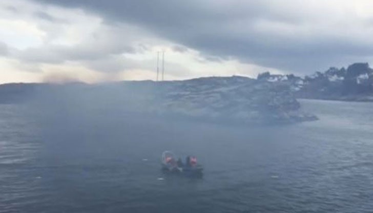 Усилията за издирване на преживели инцидента обаче продължават